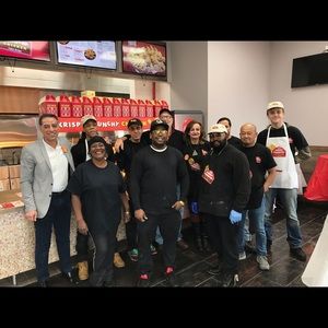 Meet your Posher, Naser